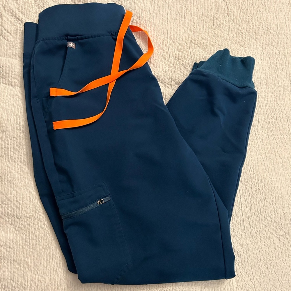 FIGS Caribbean Blue High Waisted Zamora Jogger Scrub Pant - Size Medium